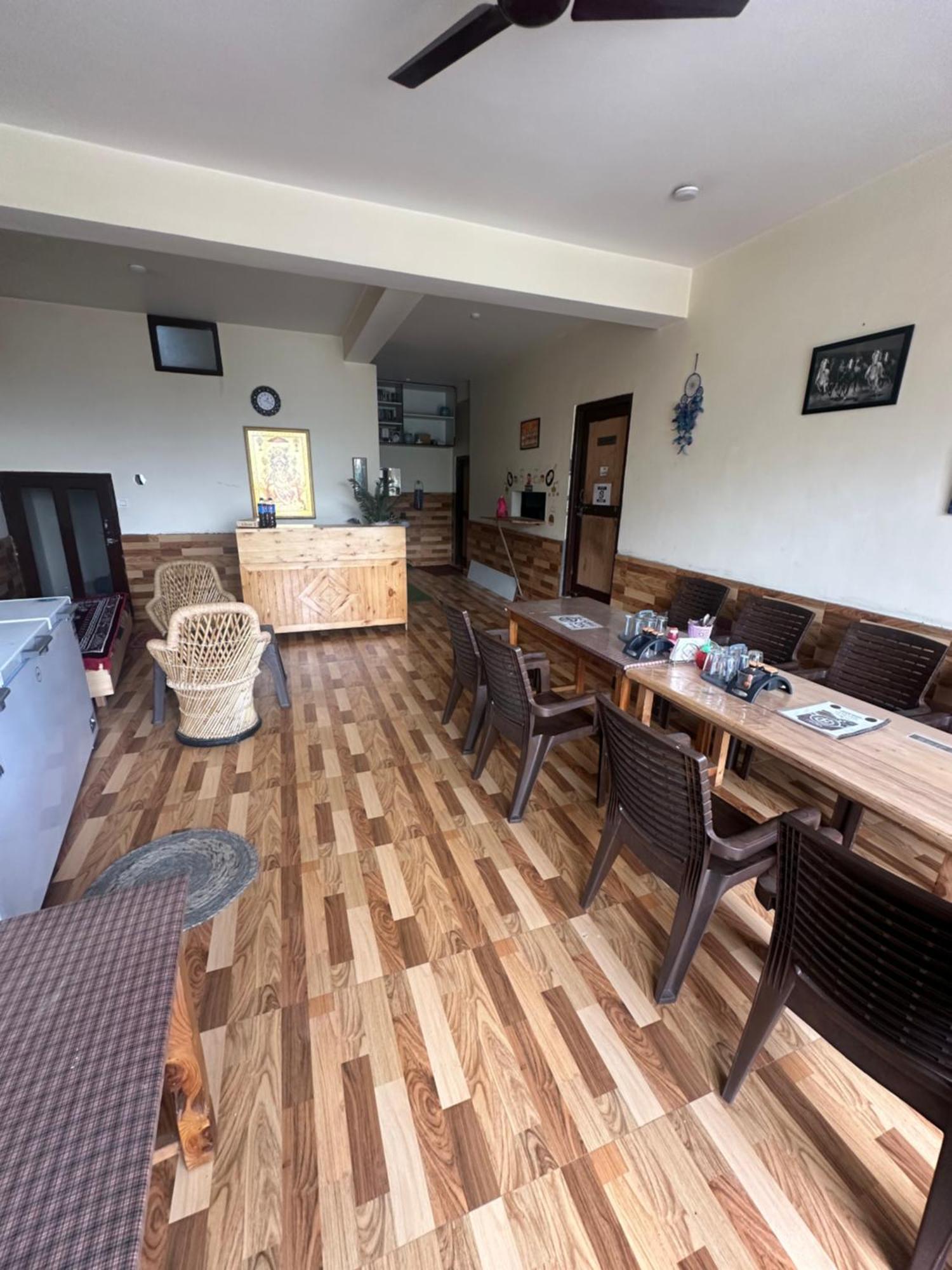 Forest Inn Jagatsukh エクステリア 写真